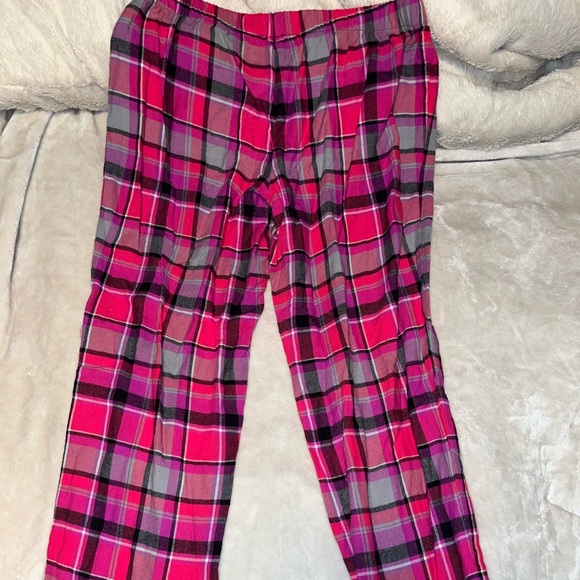 Sale! 4 for $20! Pink plaid pajamas - Picture 2 of 3